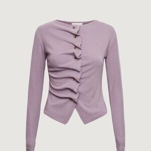 Oak and Fort Ruffled Button-Front Long Sleeve Top